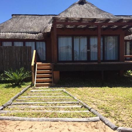 Eclectic Beach Retreat Cabo Nhamua Luaran gambar