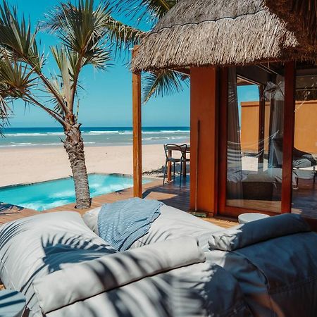 Eclectic Beach Retreat Cabo Nhamua Luaran gambar