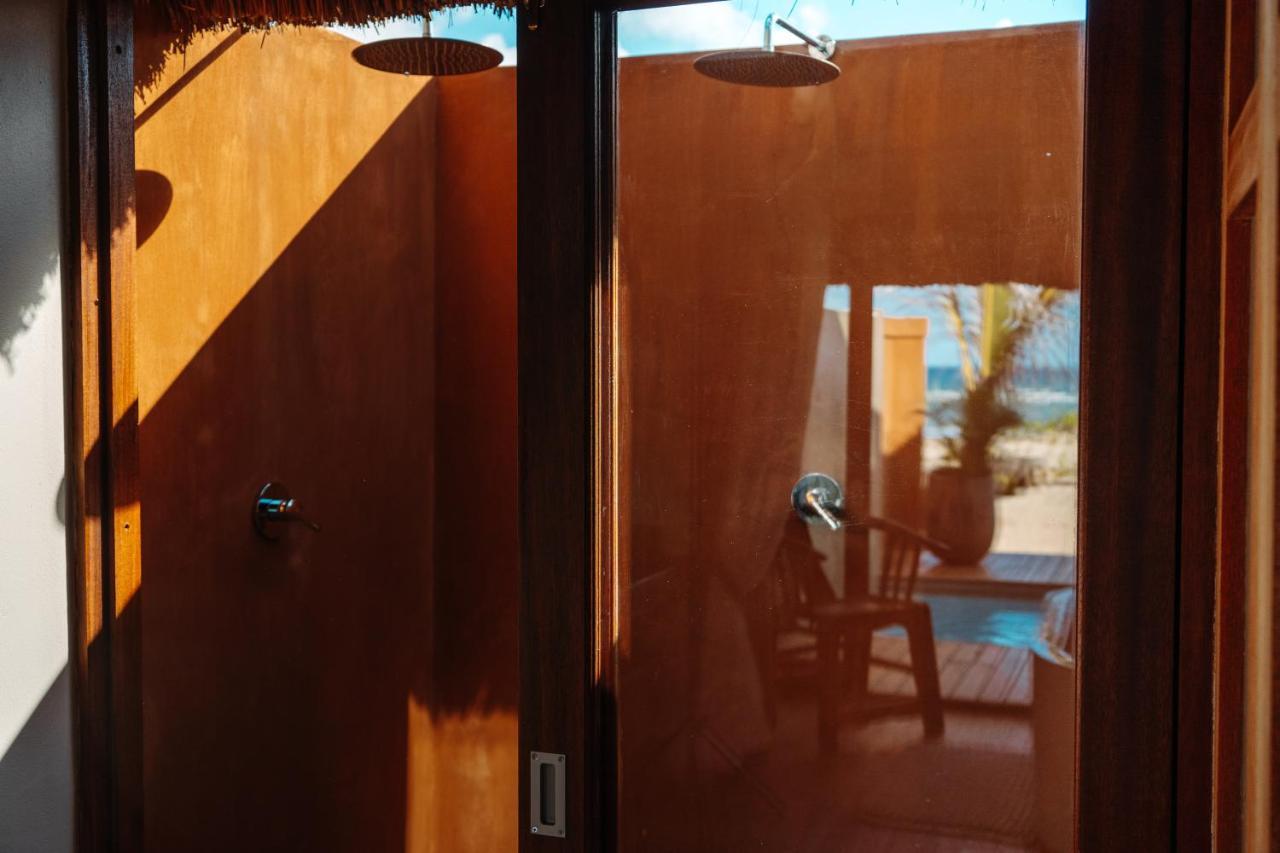 Eclectic Beach Retreat Cabo Nhamua Luaran gambar